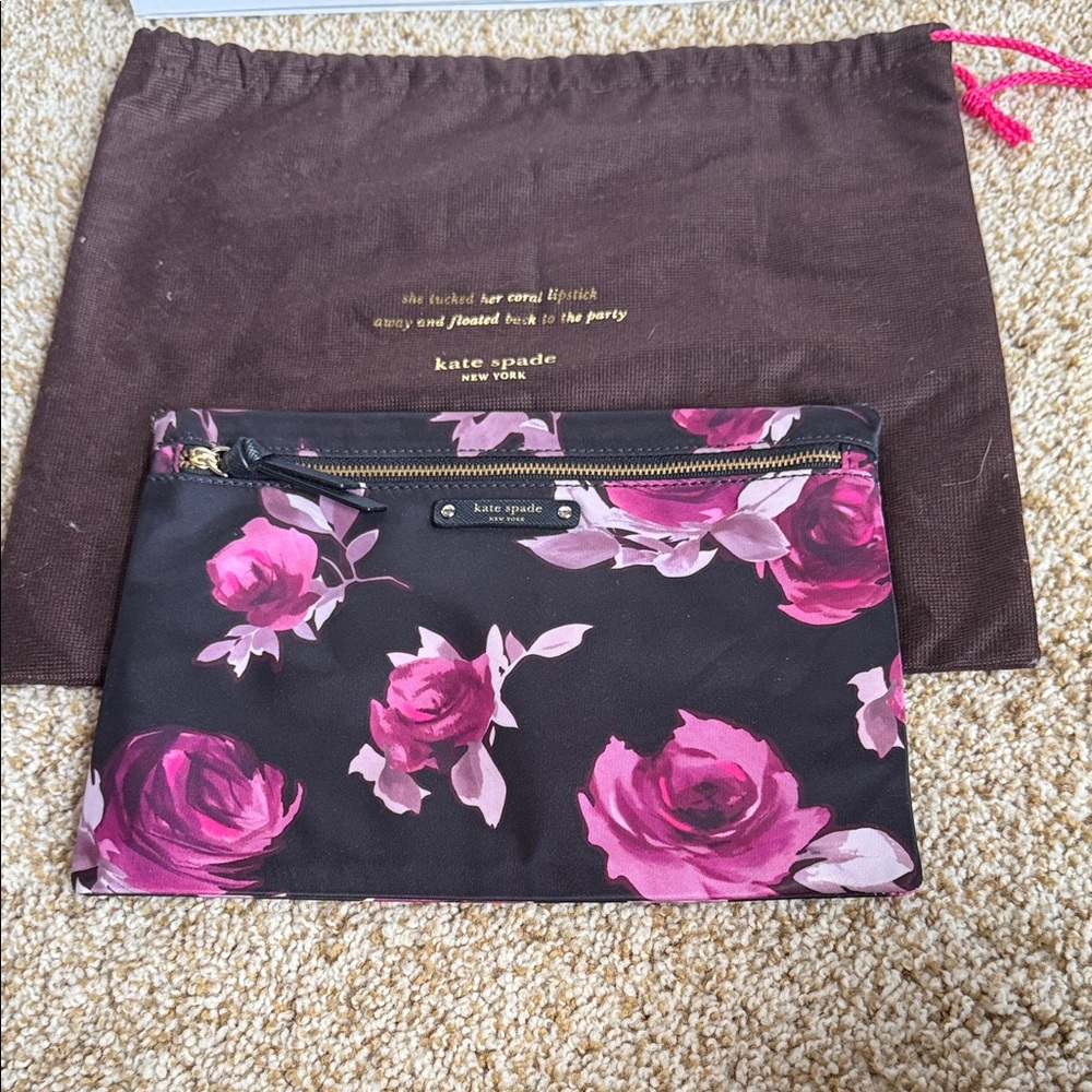 Kate Spade Clutch with dustbag